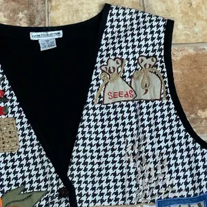 Everett Collection The Country Harvest Thanksgiving Vest Medium thumbnail 3