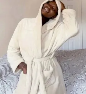 Summer & Rose Plush Knee Length Hooded Robe with Pockets Beige Size L/XL‎ thumbnail 1