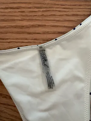 Frankie’s Bikinis set thumbnail 4