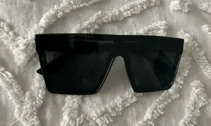 Sunglasses Black thumbnail 1