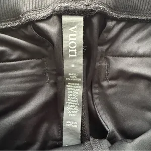 Vuori Joggers Size Medium thumbnail 5