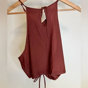 NWT Scrunch Front LeyDen maroon top- Large (fits like a med) thumbnail 2