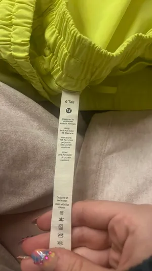Lululemon Shorts Hotty Hot Yellow Highlighter thumbnail 4