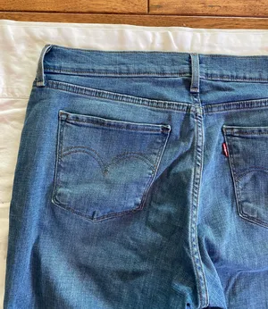 Levi's Classic Bootcut Jeans thumbnail 5