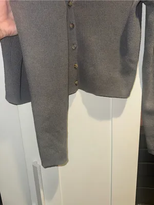Pink Rose Gray Cropped Button Cardi $45 MSRP thumbnail 5