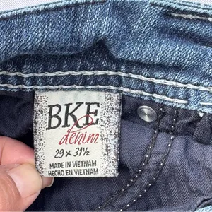 BKE Culture Jeans 29R Women’s Bootcut Stretch Blue Thick Stitch Low Rise thumbnail 5