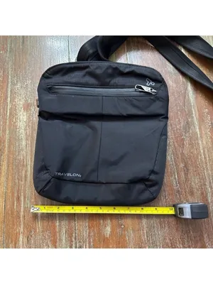 Travelon Anti Theft Medium Crossbody Bag Black thumbnail 7