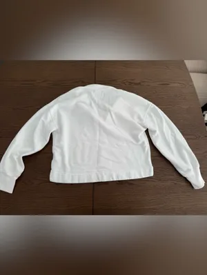 Abercrombie & Fitch White Long-Sleeve V-Notch Pullover thumbnail 3