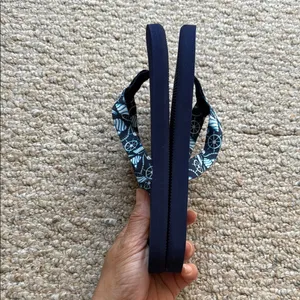Vera Bradley Navy Flip Flops thumbnail 11