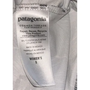 Patagonia Morning Glory Floral Dress Sz Small Gray White Stretch Sporty Active thumbnail 5
