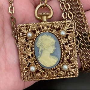 Vintage Unsigned Victorian Lady Cameo Pendant Necklace thumbnail 7