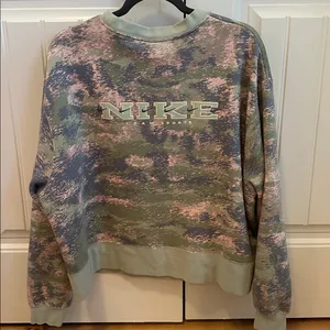 Nike Oversized Crewneck Sweater Size 1X thumbnail 5