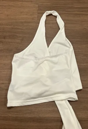 SheIn Halter top thumbnail 1