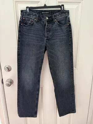 Aritzia Denim Forum '90s Joni Lo-Rise Loose in Black Licorice Size 27 thumbnail 2