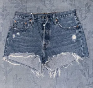 Levi’s 501 Denim Shorts Medium Wash thumbnail 1