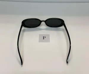 90s oval black sunglasses / retro oval sunglasses thumbnail 4