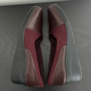 Clarks Women's Suttyn Walk‎ Leather Cushioned Wedge Heel Pumps Wine Size 12 M thumbnail 9