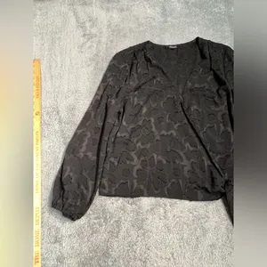 Madewell Black Floral Women's wrap Top large blouse thumbnail 2