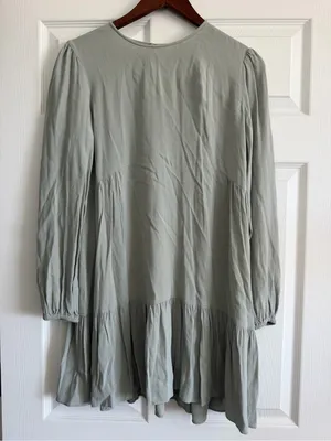 Aritzia Wilfred Lambrusco Mini Dress Dusky Green Long Sleeve Tiered Size Small thumbnail 2
