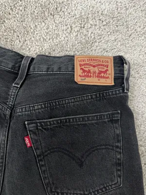 Levi’s 501 Black Denim Shorts thumbnail 7