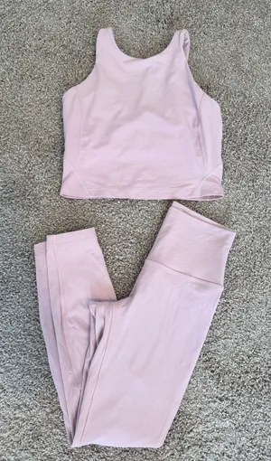 Lulu Align Set thumbnail 1