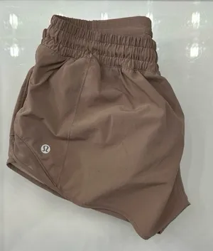 Lululemon Hotty Hot Low-Rise Lined Short 2.5 (Ready To Ship) thumbnail 1