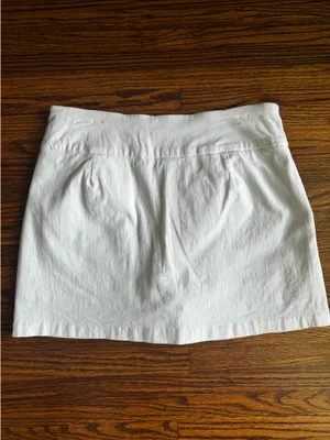 White Mini Skirt Size 4 petite thumbnail 3