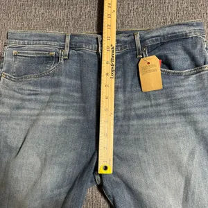 Levi’s 724 High Rise Straight Cropped Jeans thumbnail 11