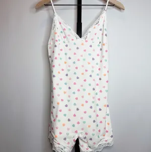 NWT Skims Fits Everybody Lace Triangle Onesie thumbnail 2