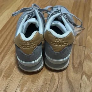 Women’s New Balance Shoes thumbnail 3