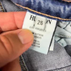 Hudson Crop Muse Jeans Womens 26 Blue Mid Rise Skinny‎ Cuffed Ankle Zip Denim thumbnail 11
