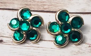Vintage Clip On Earrings Large Green Gem Flower Statement 1 & 1/8" thumbnail 1