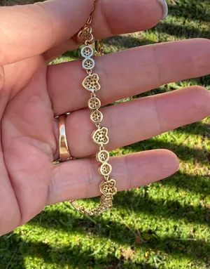 Gold Heart and Round Pavé Bracelet - Sparkling Gold Women’s Bracelet thumbnail 4