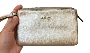 Coach Metallic Silver‎ Pebbled Leather Double Zip Compartment Wristlet Bag thumbnail 1