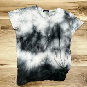 Brandy Melville Black and Grey Tie Dye Tie Short Sleeve Shirt Women’s One Size thumbnail 1