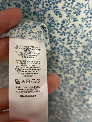 LOFT Mixed Media Floral Popover Blouse in Pale Blue Microfloral - Size M thumbnail 4