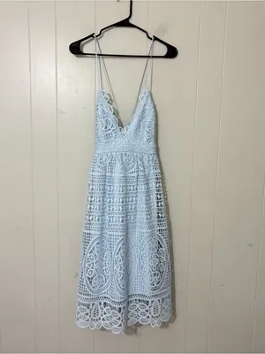 Bardot Versailles Lace Midi Dress Light Blue Crochet Open Back Size 8 thumbnail 3