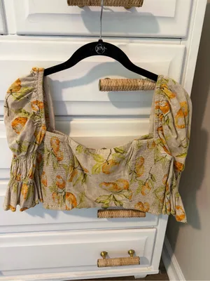 Urban Outfitters Chelsea blouse Puff-Sleeve Crop Top thumbnail 3