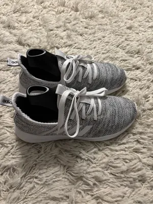 adidas Cloudfoam Sneakers Women’s Size 6.5 Grey and White Knit Lace-Up Sneakers thumbnail 8