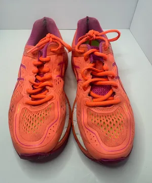 Asics Gel Kayano 22 Running Shoes Size 7 thumbnail 1