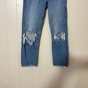 Levi’s Wedgie Straight Jeans Women’s Size 24 High Rise Distressed Raw Hem thumbnail 3