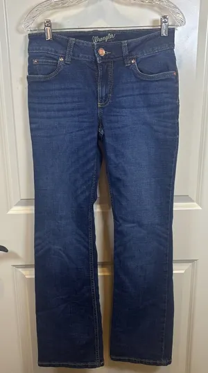 Wrangler® Women Mae Mid Rise Dark Blue Bootcut Jeans Size 5x32 Western Rodeo thumbnail 1