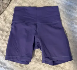 Lululemon Biker Shorts 6" Wunder Train  thumbnail 1