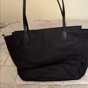 Kate Spade Taden Black Tote Bag thumbnail 2