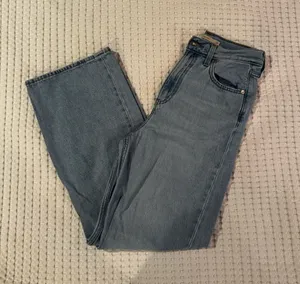 Levi’s Women’s High Loose Jeans thumbnail 1