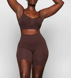 SKIMS BBL Butt Lifting Shorts M thumbnail 1