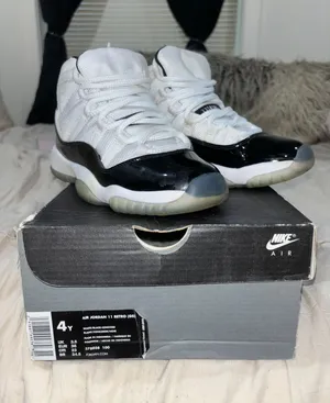 Air Jordan 11s thumbnail 1