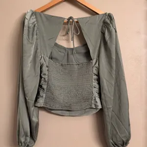ASTR Hook & Eye‎ Front Peplum Top thumbnail 3