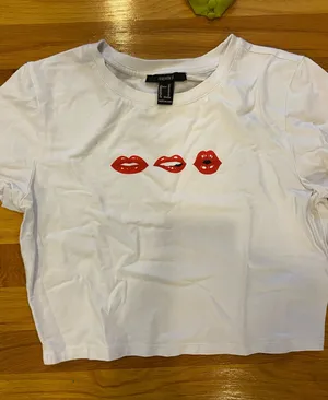Forever 21 Top Crop thumbnail 1