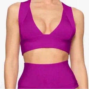 SKIMS (B10) NWT - Lollipop knit plunge top only thumbnail 3